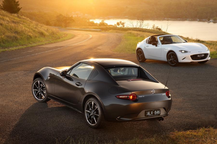  Mazda MX-5 RF Special Edition 2017 года  (AU) (фото 17 из 18)